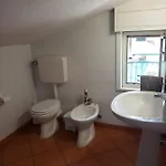 Casa Andrea Con Vista Mare شقة