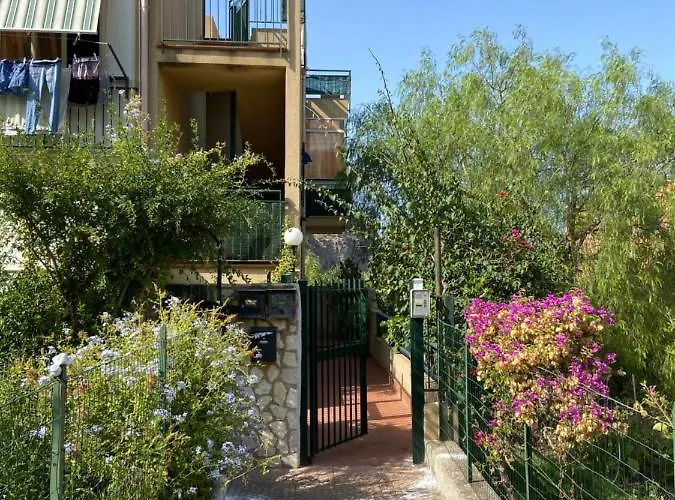 Апартаменты Casa Andrea Con Vista Mare Чефалу