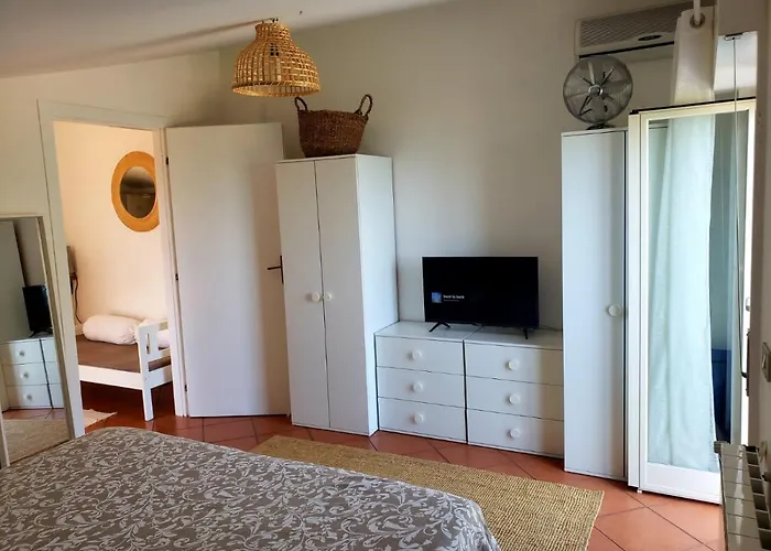 Апартаменты Casa Andrea Con Vista Mare *